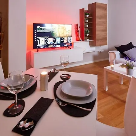 Center Comfort Free Parking Wifi * Aviano