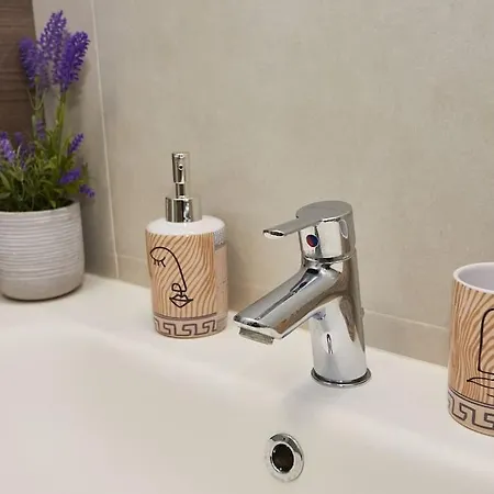 شقة Center Comfort Free Parking Wifi