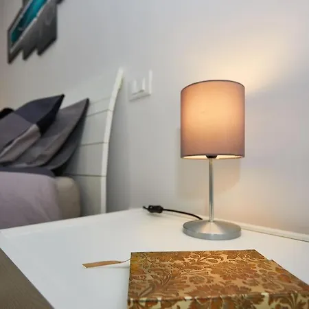 Center Comfort Free Parking Wifi شقة أفيانو